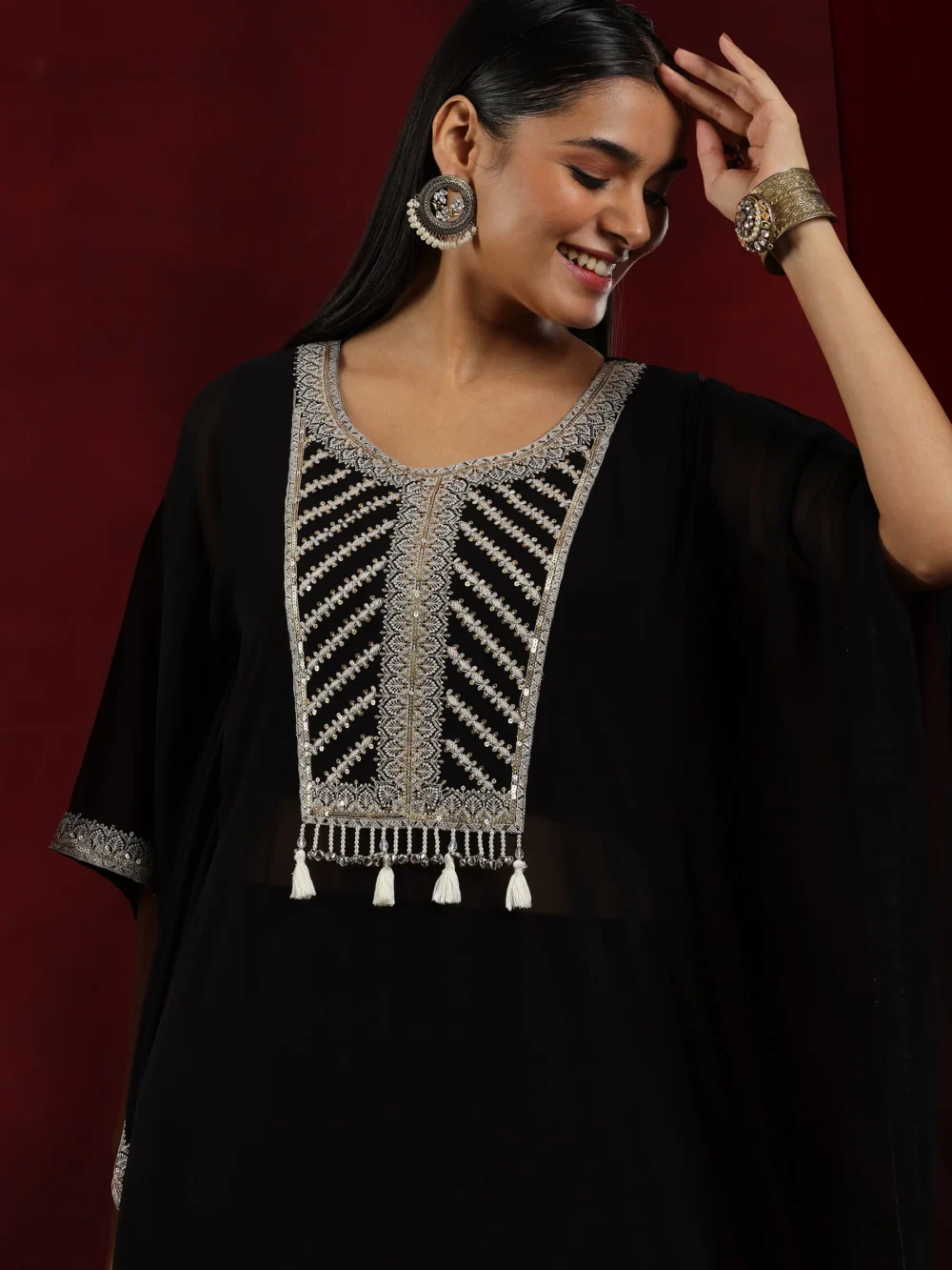 Black Embroidery Suit - Image 4