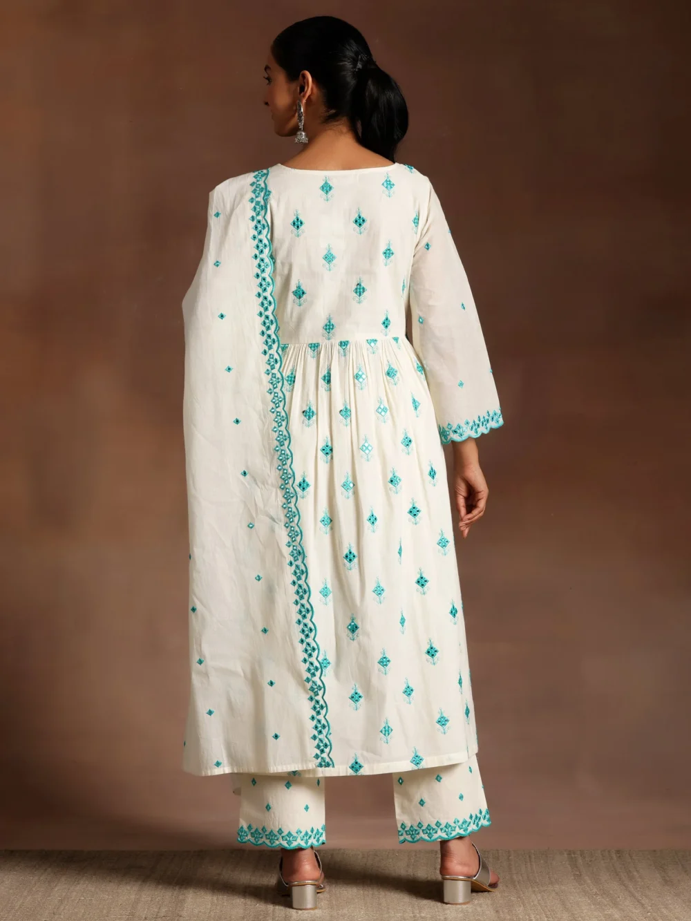Women's Designer Suit White Colour - Image 3